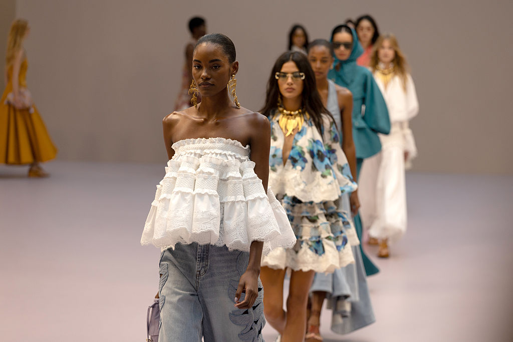 Fashion&Luxurynonostantelimpattodeidazigliinvestitorimantengonolafiducia